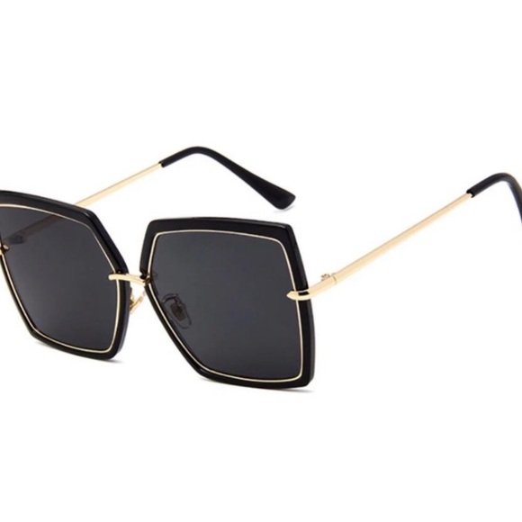 NEW Fashion Square Oversized Sunglasses *NEW* main image 8